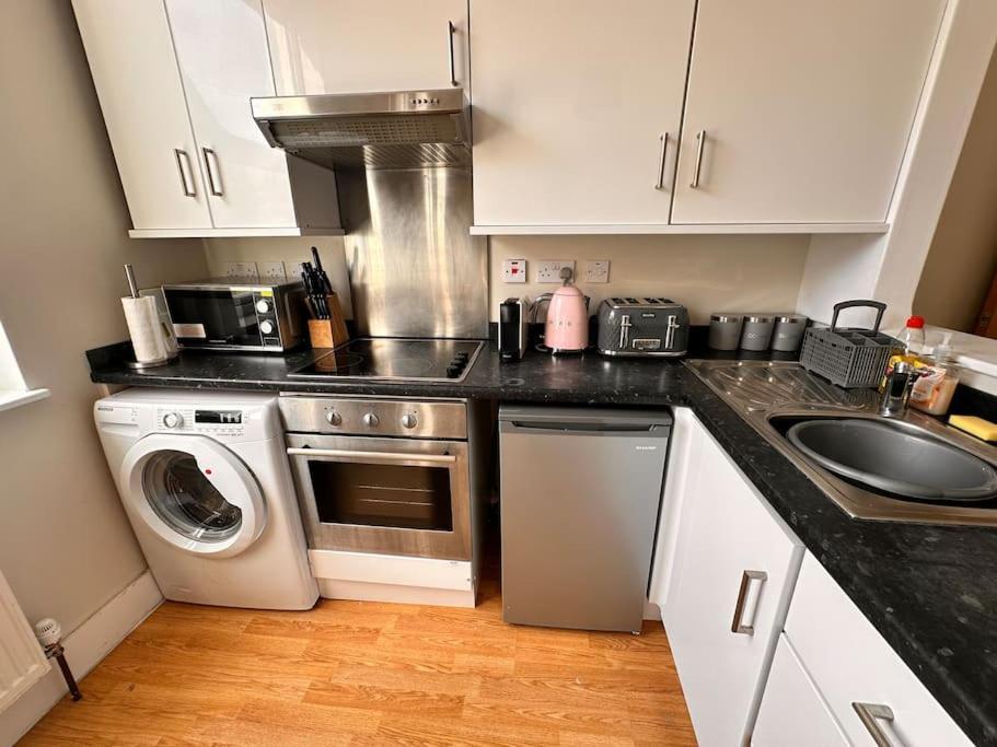 1 Bedroom In Se13 *